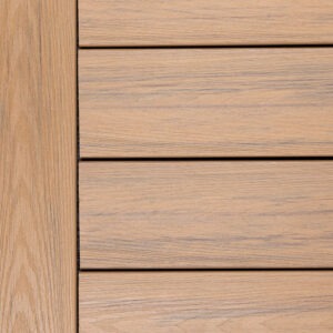 Swatch of Deckorators Altitude Highland decking featuring a light tan, sun-washed woodgrain with gentle warm undertones.